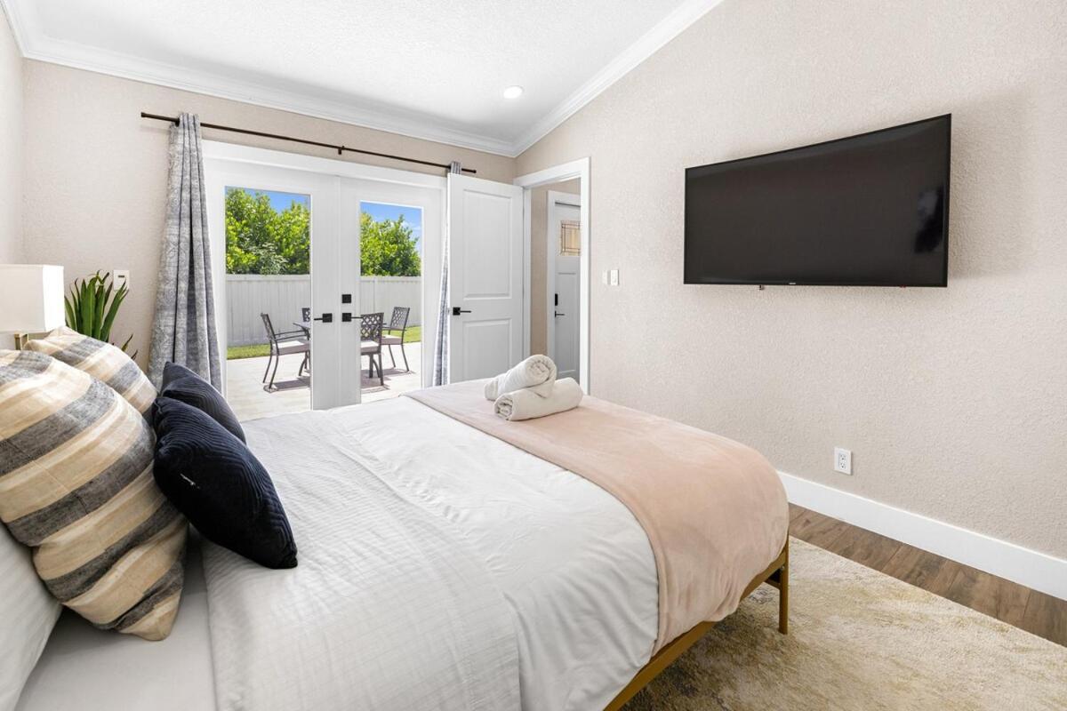 Villa Alluring Luxury Oasis, Modern Comfort & Relaxation Wellington